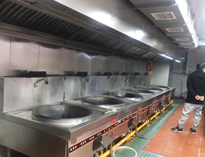 餐饮火锅午夜在线小视频设备厂家告诉你售餐区设计注意事项